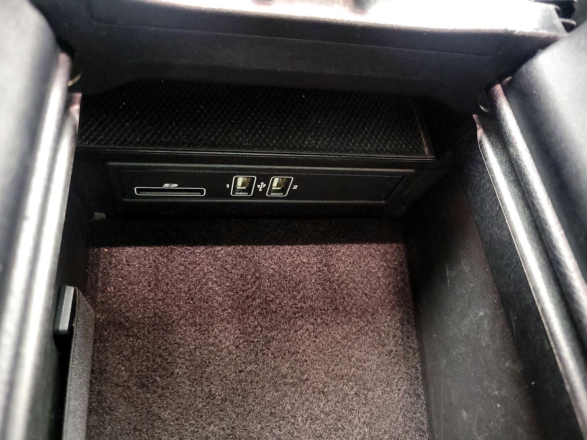 Thumbnail: 2016 Mercedes-Benz C-Class - 19