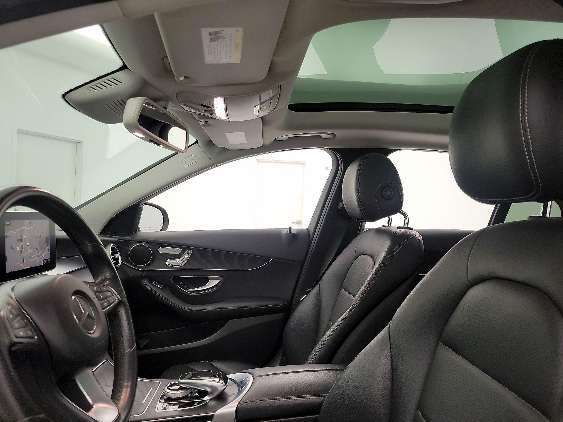 Thumbnail: 2016 Mercedes-Benz C-Class - 20