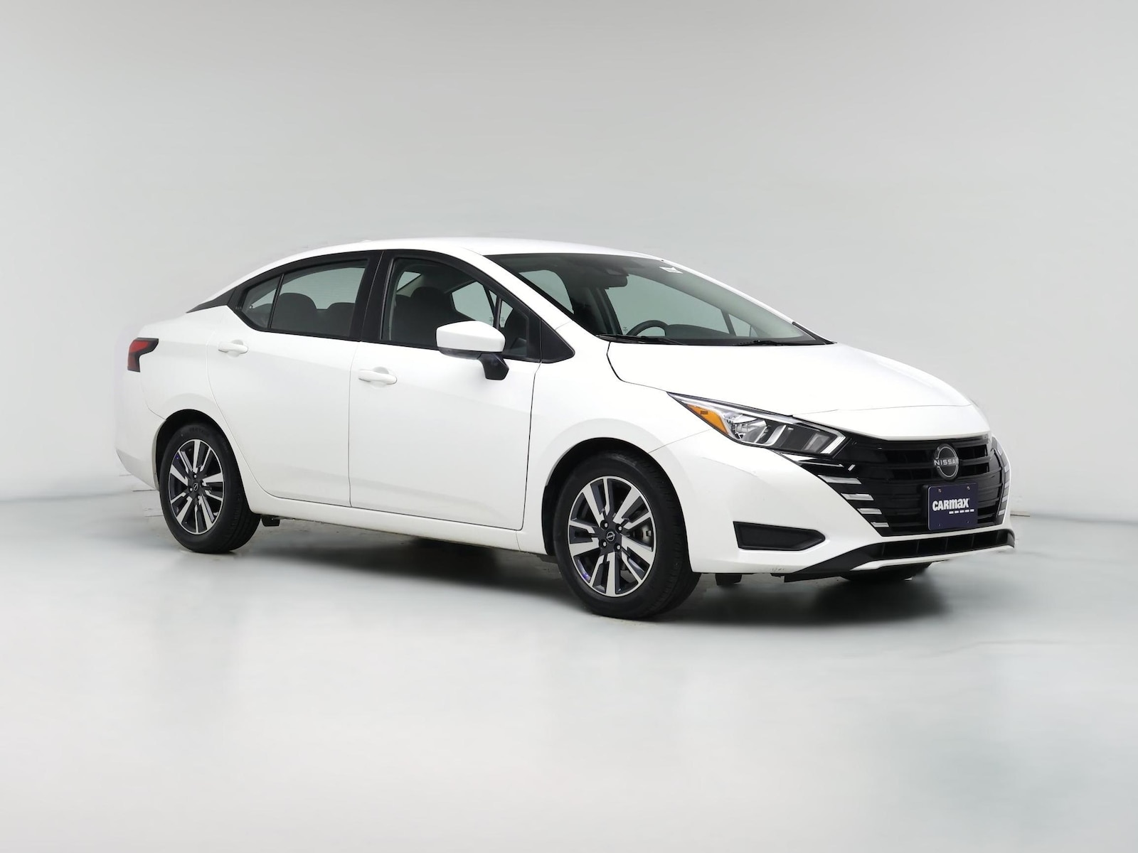 2023 Nissan Versa Sedan SV