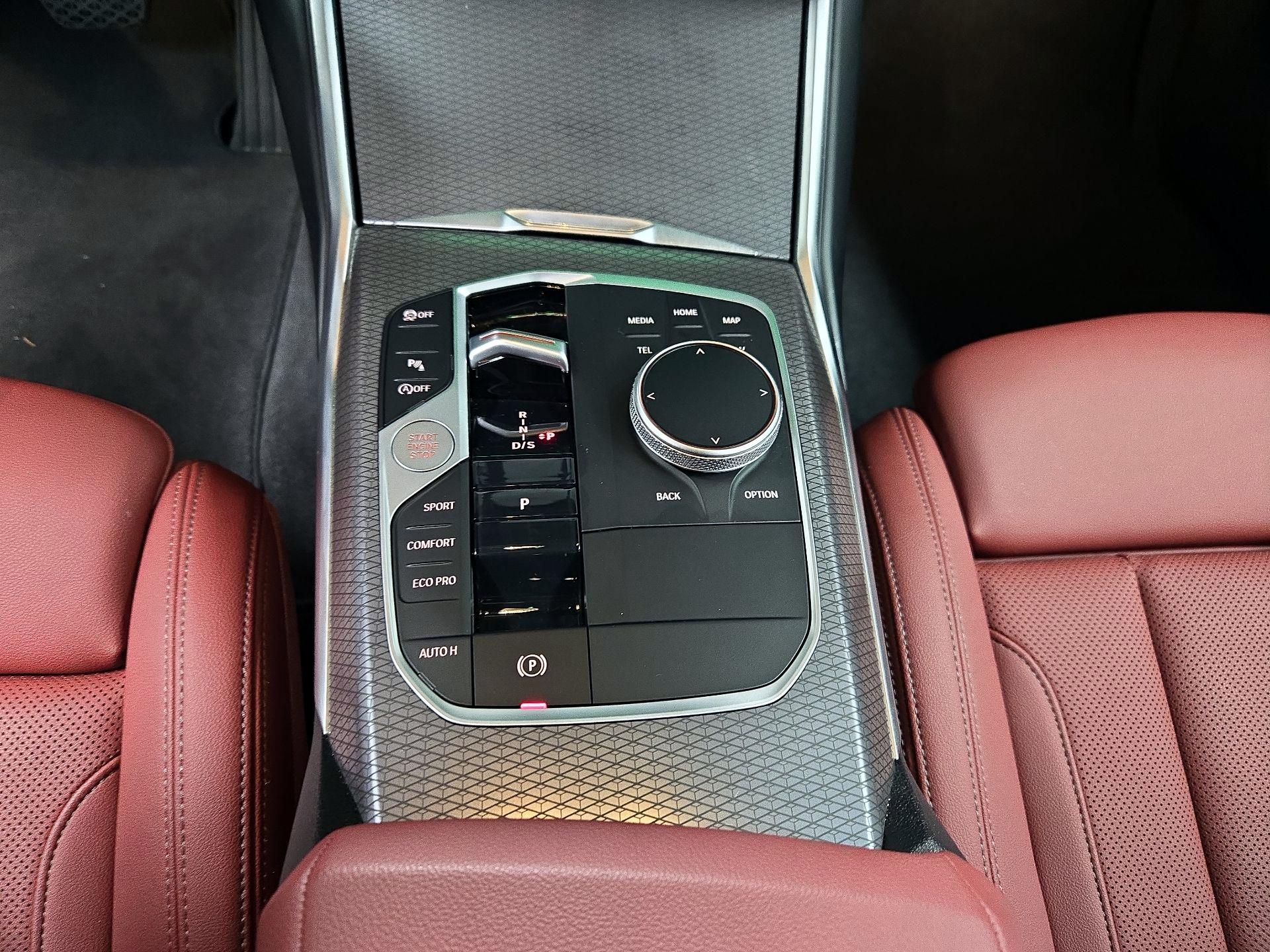 Thumbnail: 2025 BMW 4 Series - 17