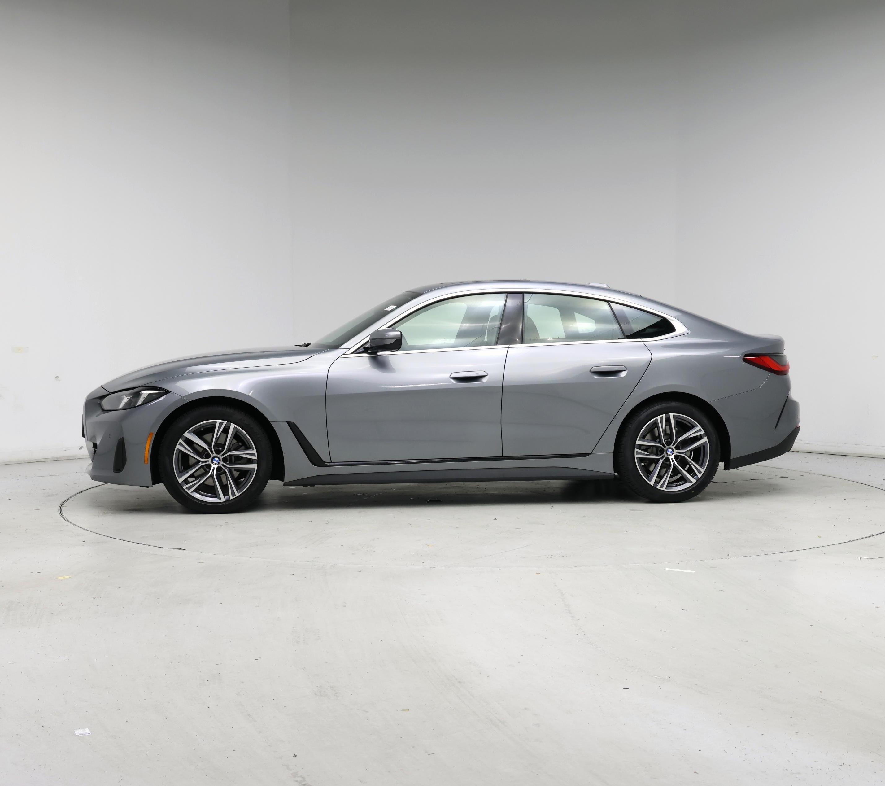 Thumbnail: 2025 BMW 4 Series - 3