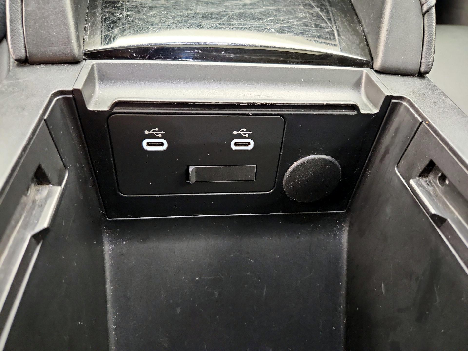 Thumbnail: 2024 Mazda Mazda3 - 18