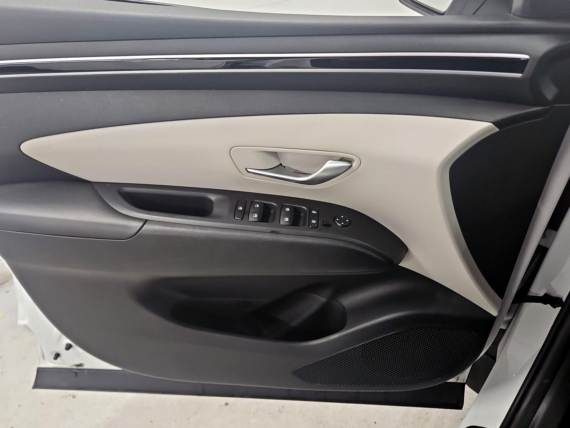 Thumbnail: 2024 Hyundai Tucson - 12