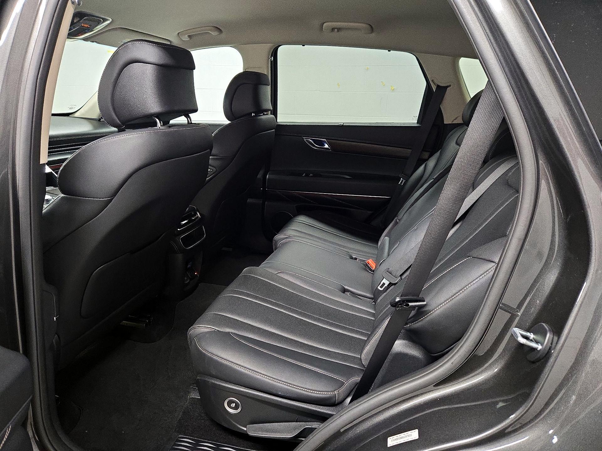 Thumbnail: 2024 Genesis GV80 - 20