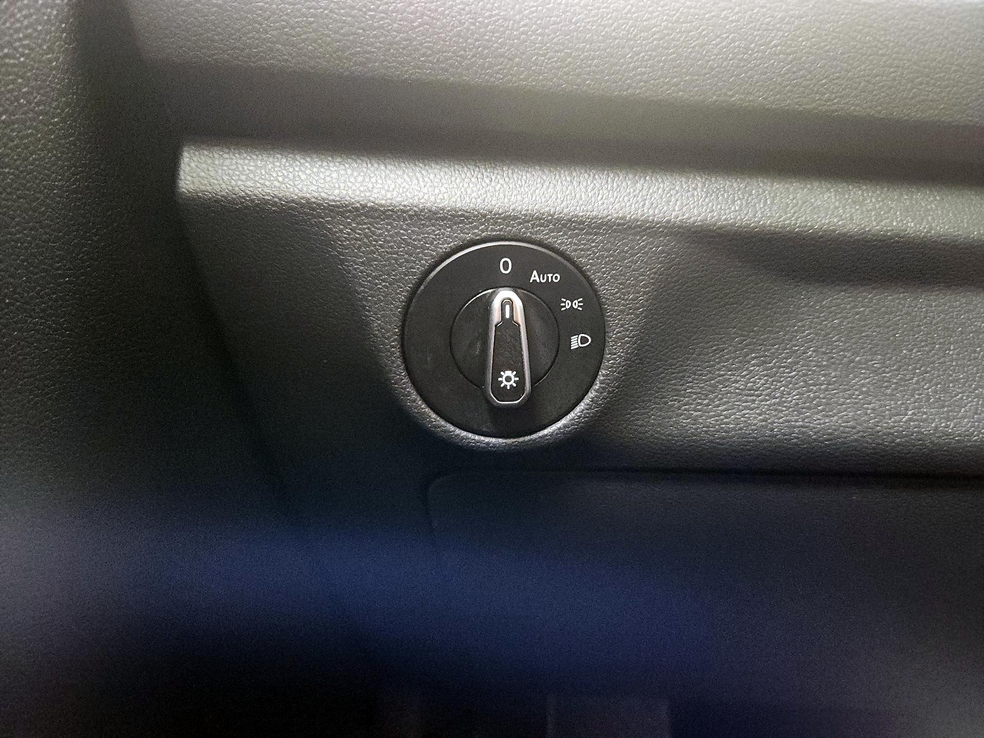 Thumbnail: 2024 Volkswagen Jetta - 13