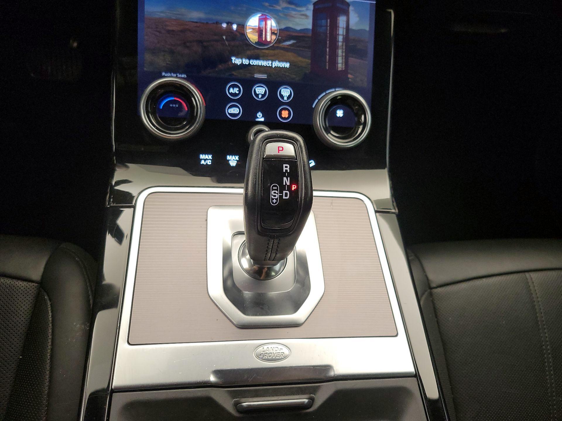 Thumbnail: 2020 Land Rover Range Rover Evoque - 18