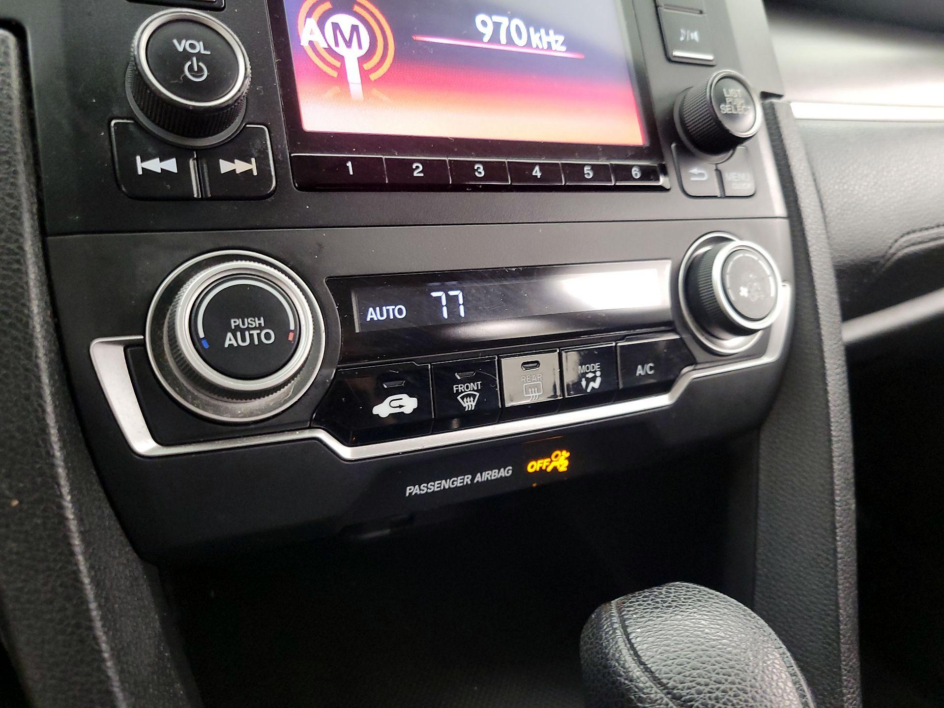 Thumbnail: 2016 Honda Civic - 16