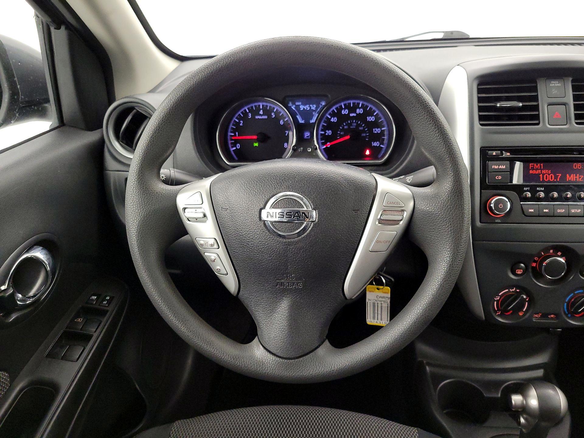 Thumbnail: 2016 Nissan Versa - 10