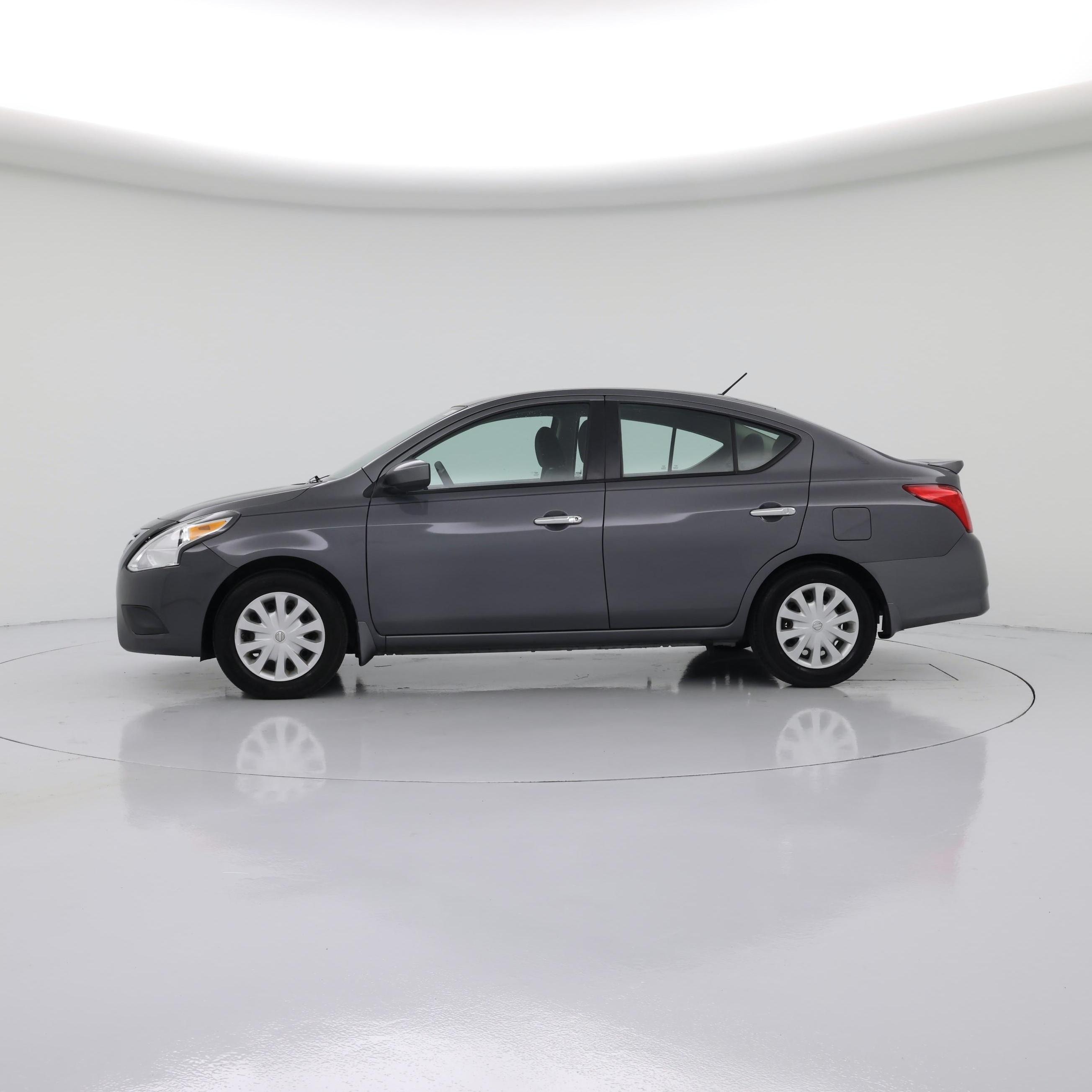 Thumbnail: 2016 Nissan Versa - 3