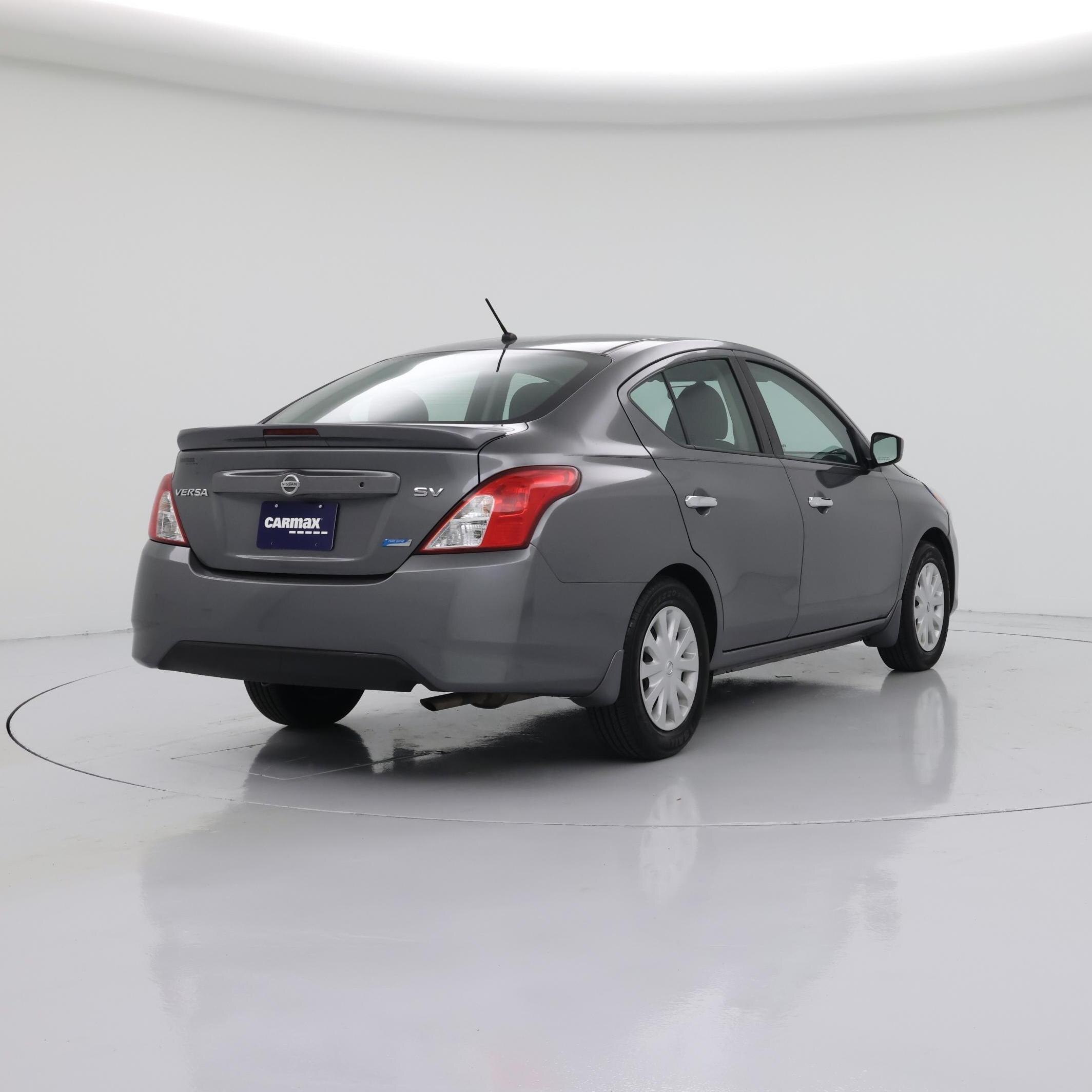 Thumbnail: 2016 Nissan Versa - 8