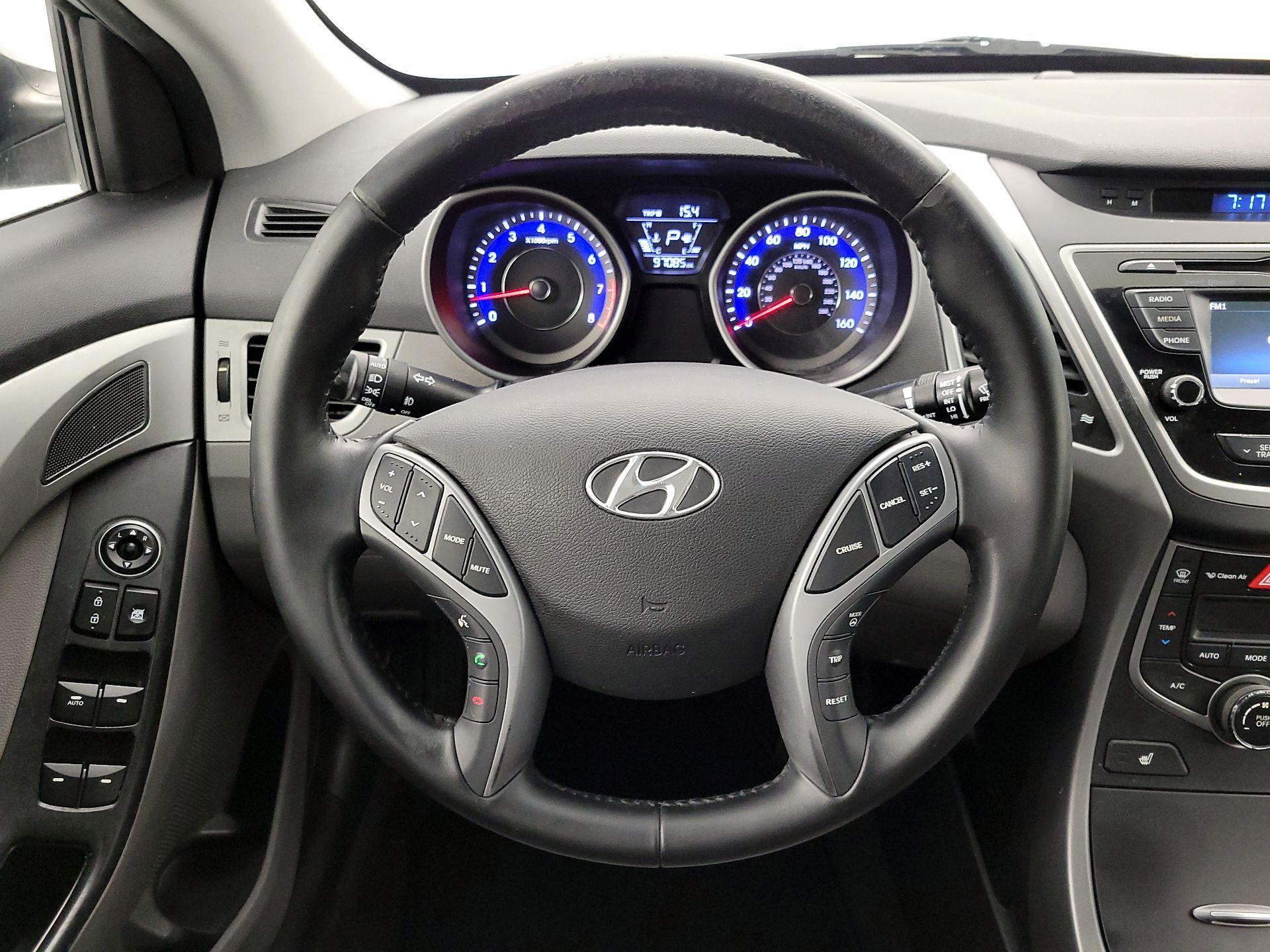 Thumbnail: 2016 Hyundai Elantra - 10