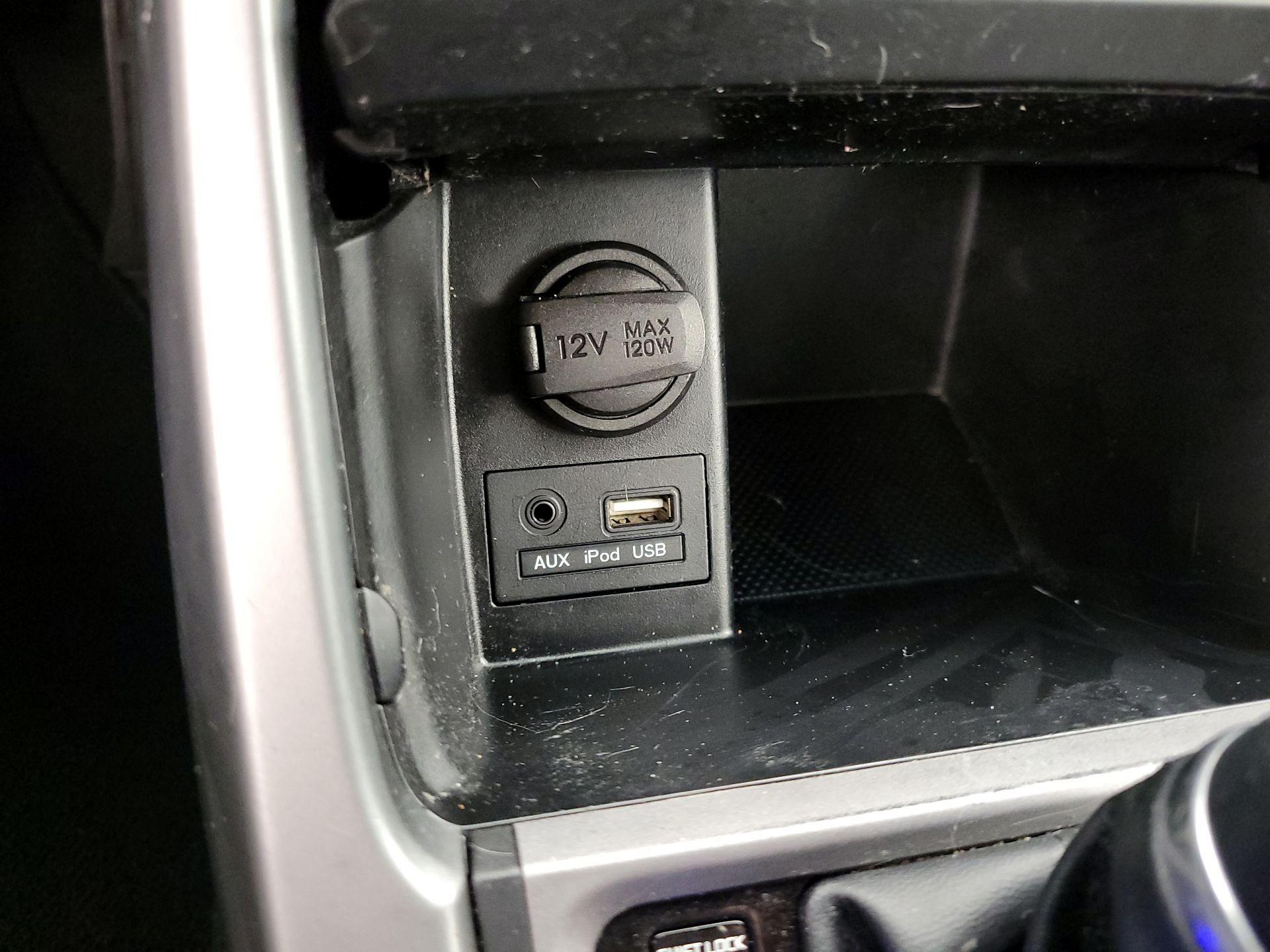 Thumbnail: 2016 Hyundai Elantra - 18