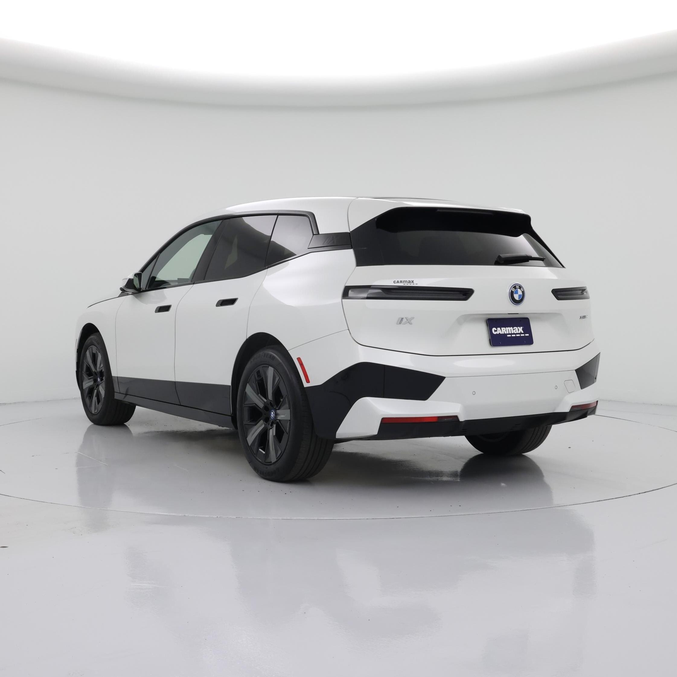 Thumbnail: 2024 BMW iX - 2