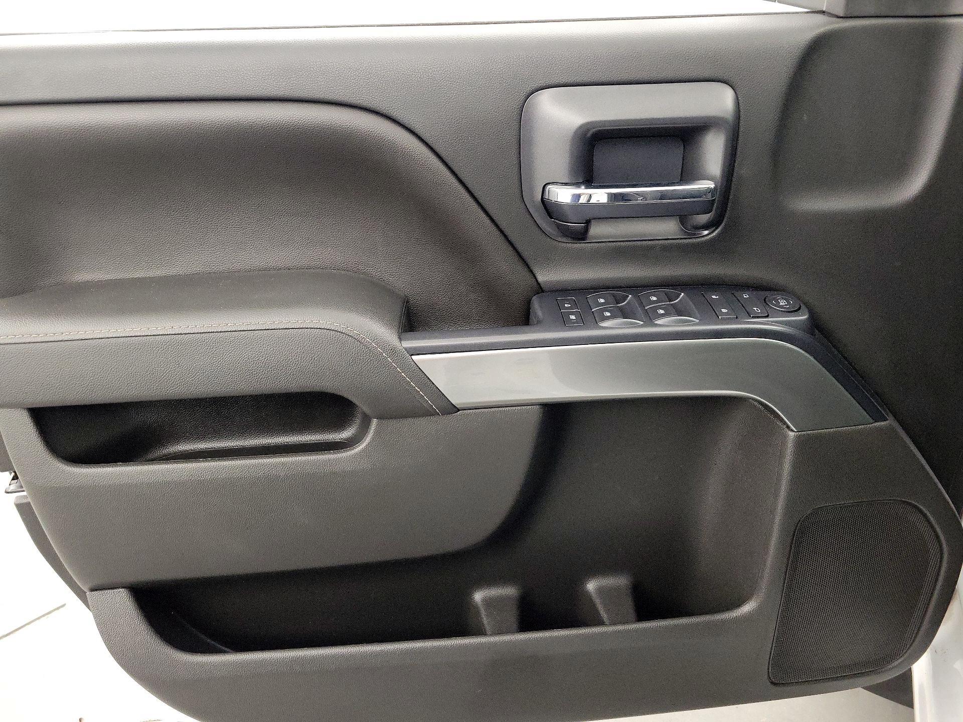 Thumbnail: 2016 Chevrolet Silverado 1500 - 12