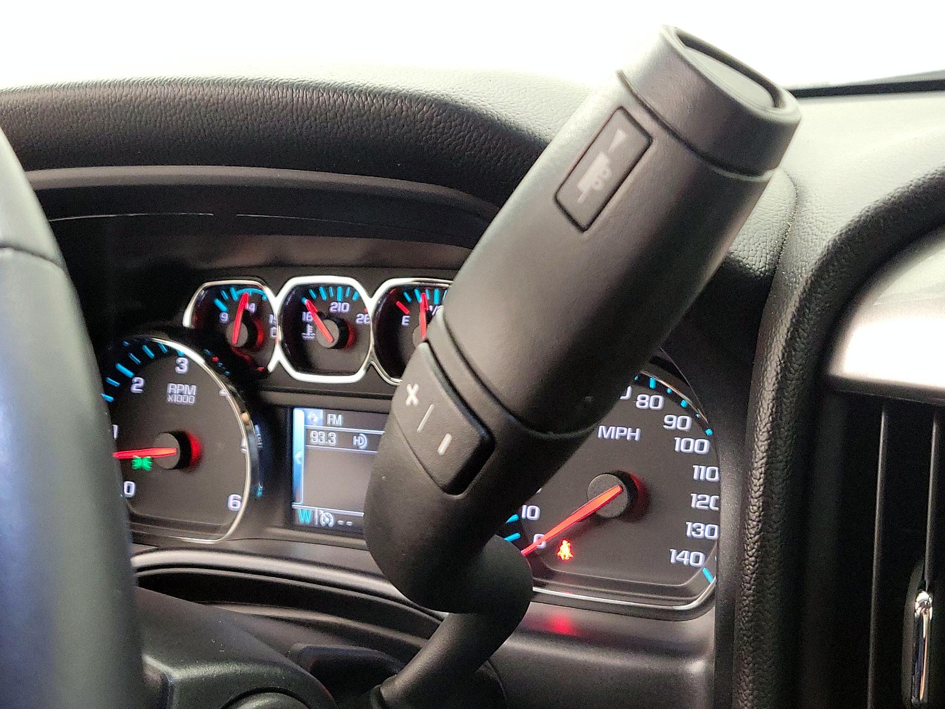 Thumbnail: 2016 Chevrolet Silverado 1500 - 17