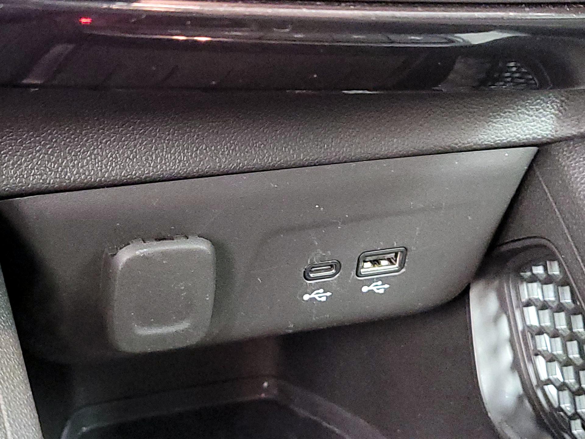 Thumbnail: 2025 Chevrolet TrailBlazer - 18