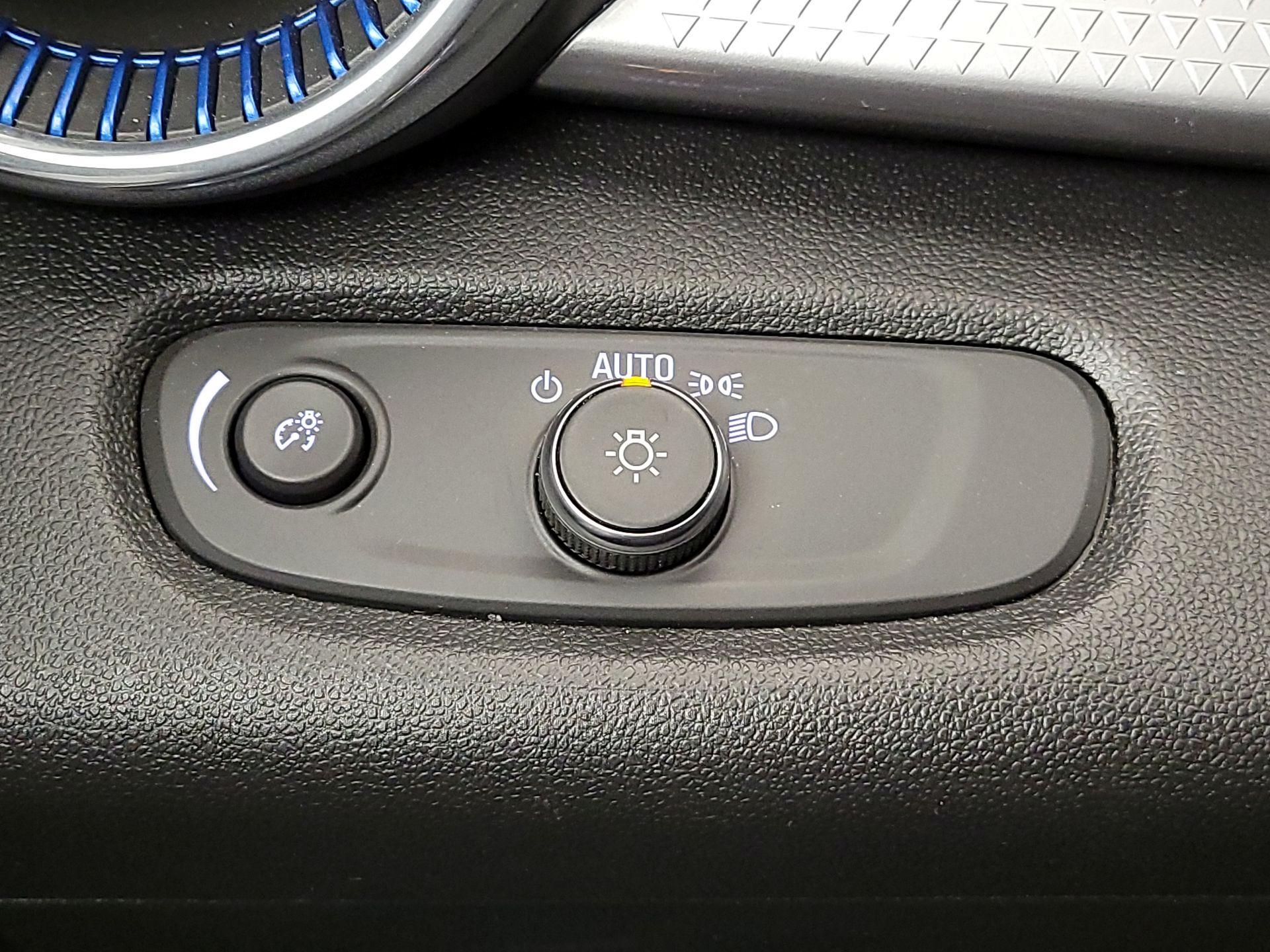 Thumbnail: 2025 Chevrolet Trax - 13