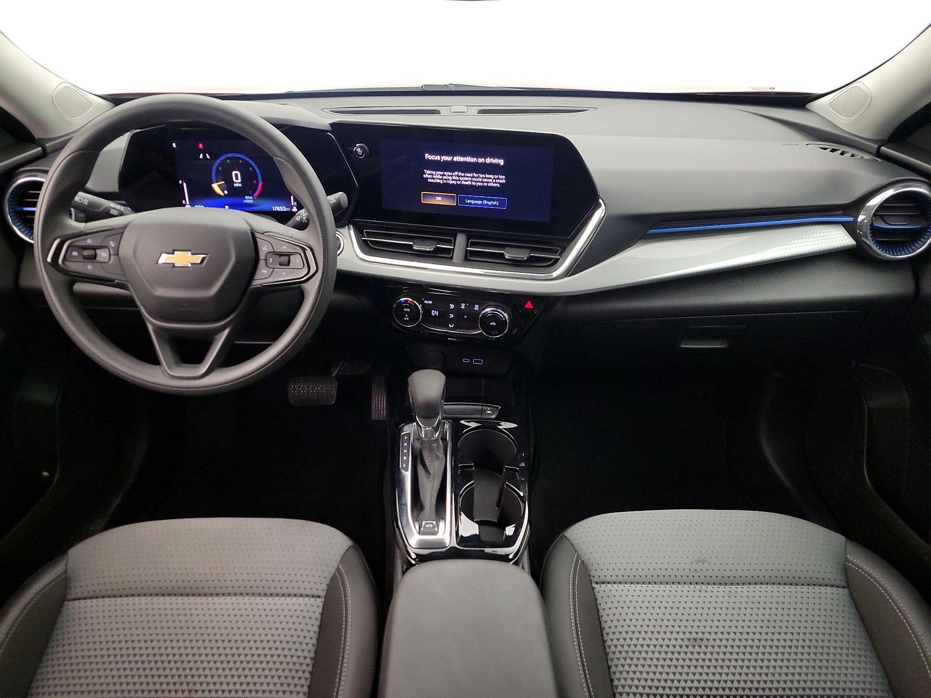 Thumbnail: 2025 Chevrolet Trax - 9