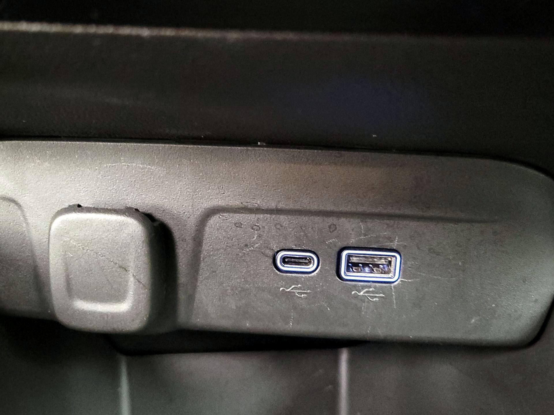 Thumbnail: 2025 Chevrolet Trax - 18