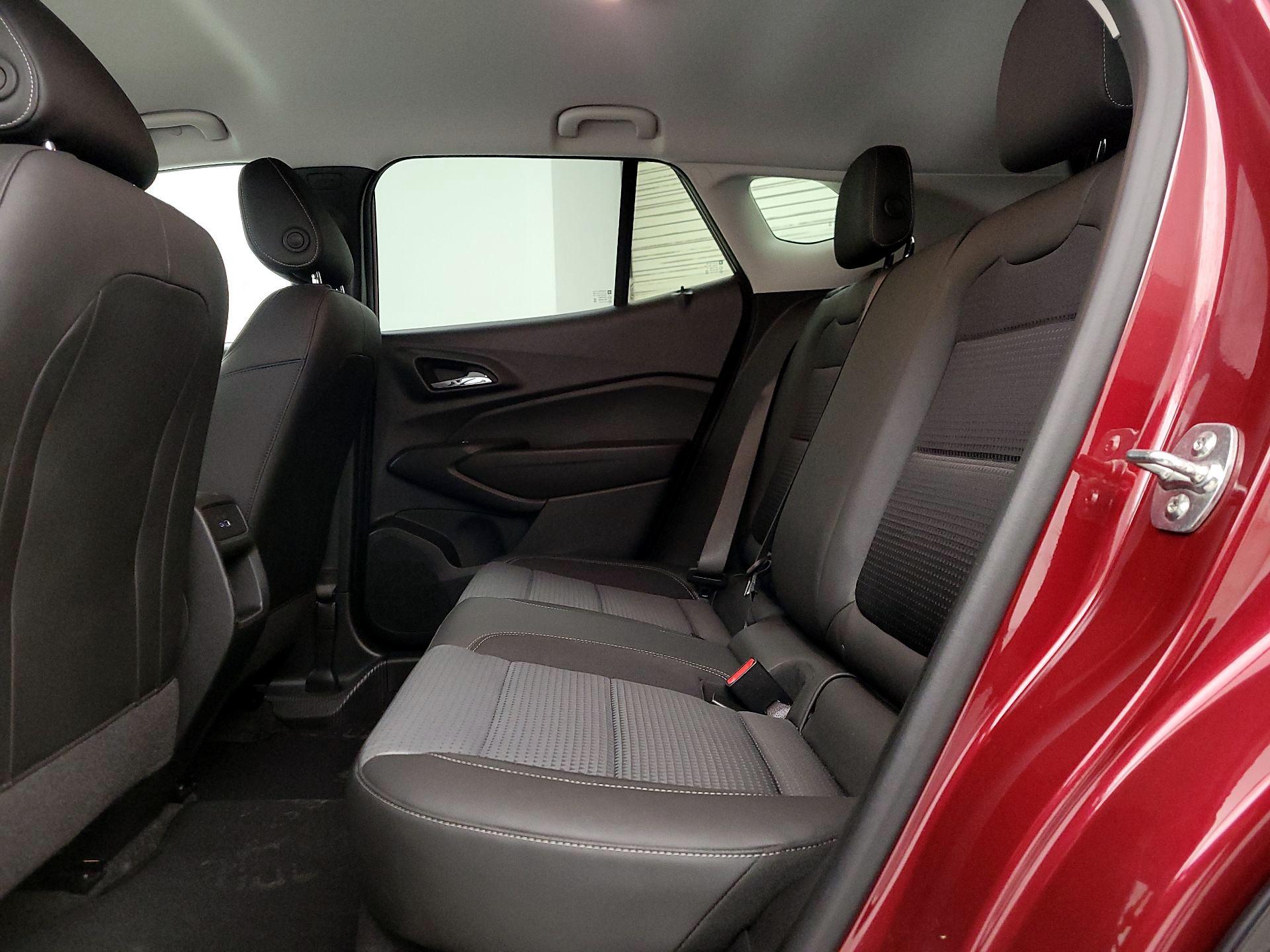 Thumbnail: 2025 Chevrolet Trax - 19