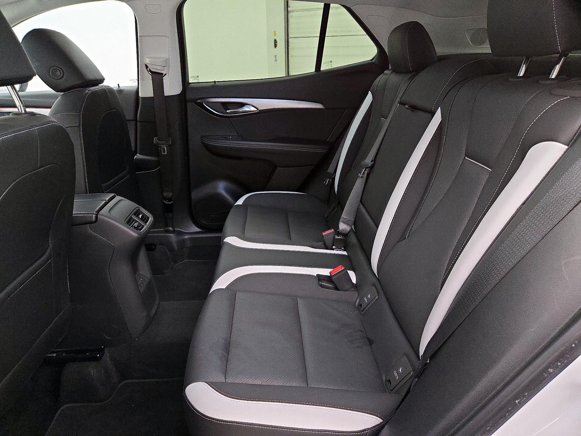 Thumbnail: 2024 Buick Envision - 19