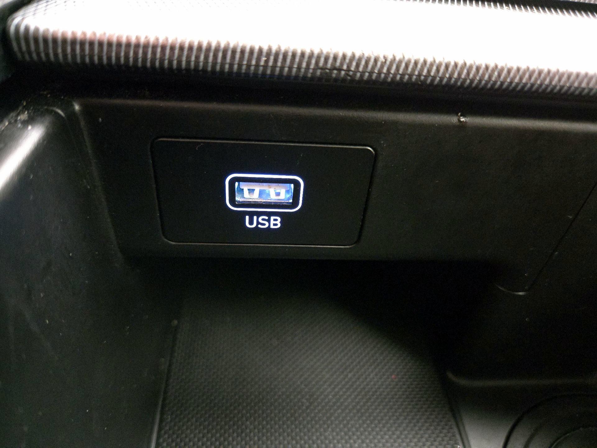 Thumbnail: 2020 Hyundai Palisade - 18