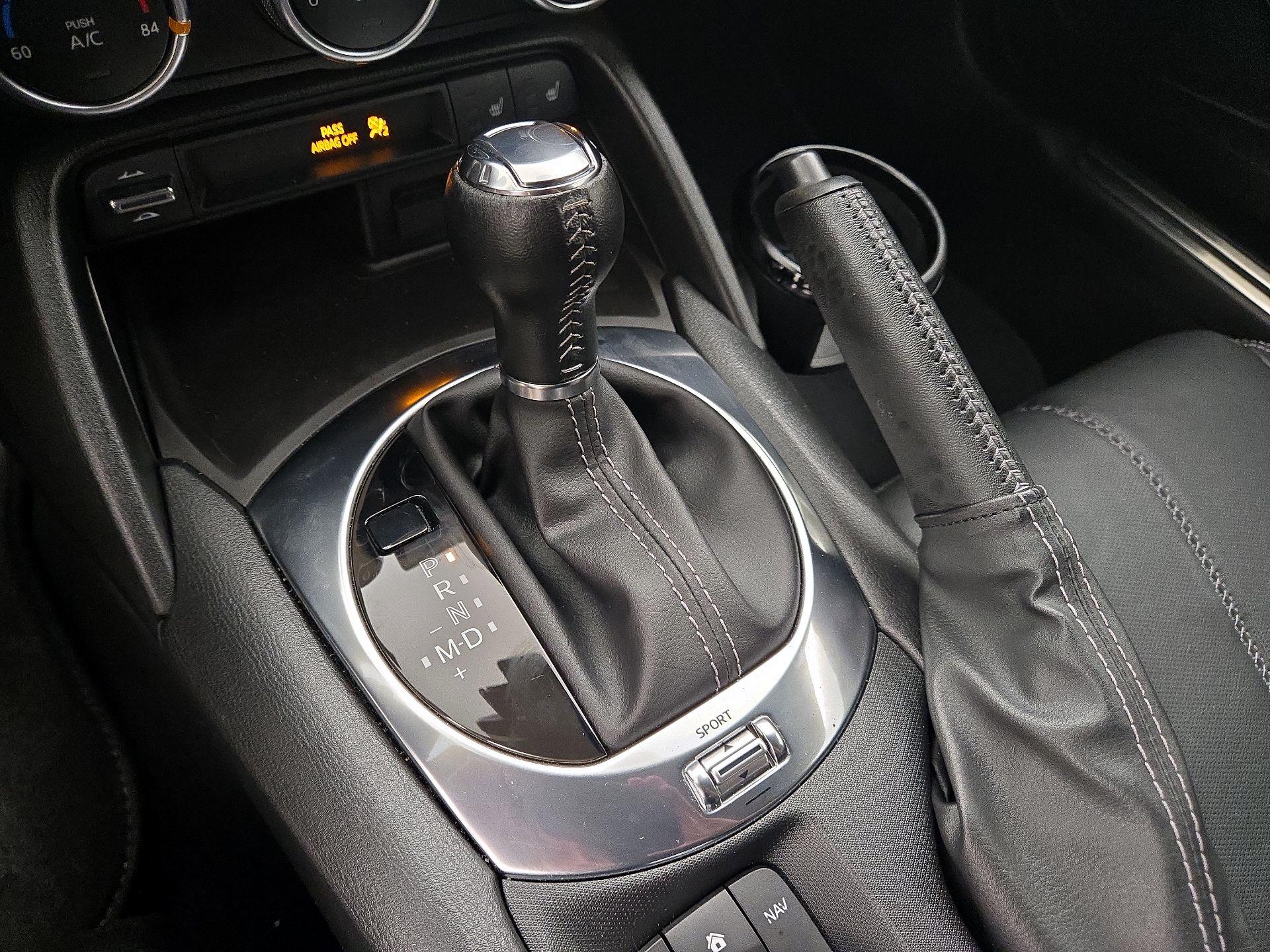 Thumbnail: 2022 Mazda MX-5 Miata - 17