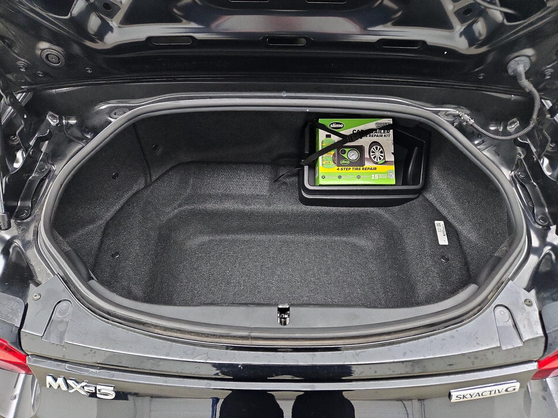 Thumbnail: 2022 Mazda MX-5 Miata - 19