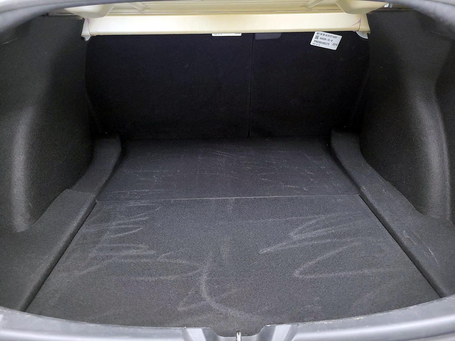 Thumbnail: 2023 Tesla Model 3 - 20