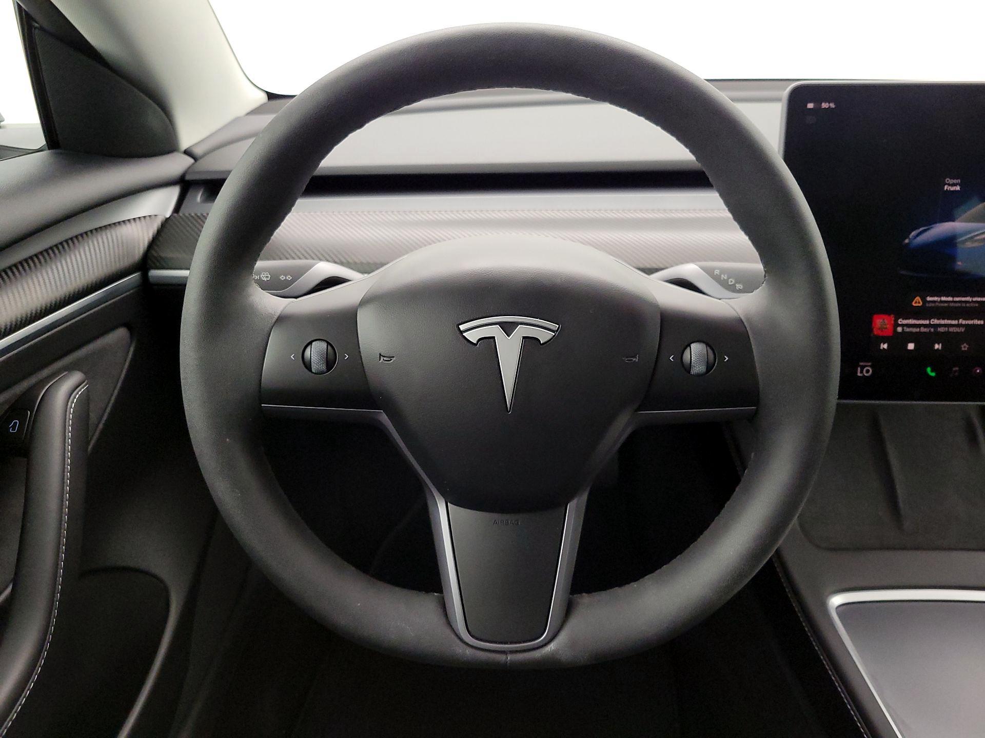 Thumbnail: 2023 Tesla Model 3 - 10