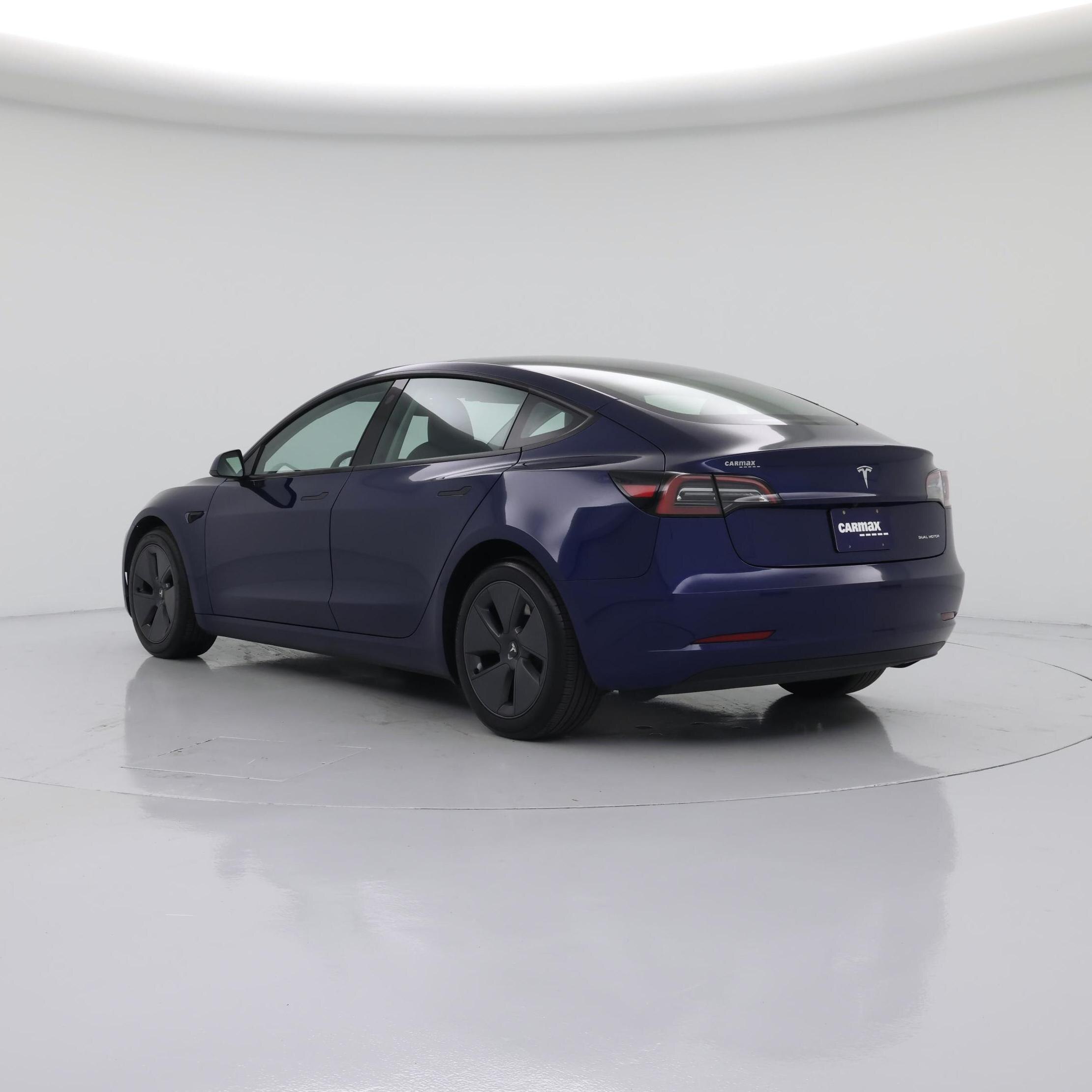 Thumbnail: 2023 Tesla Model 3 - 2