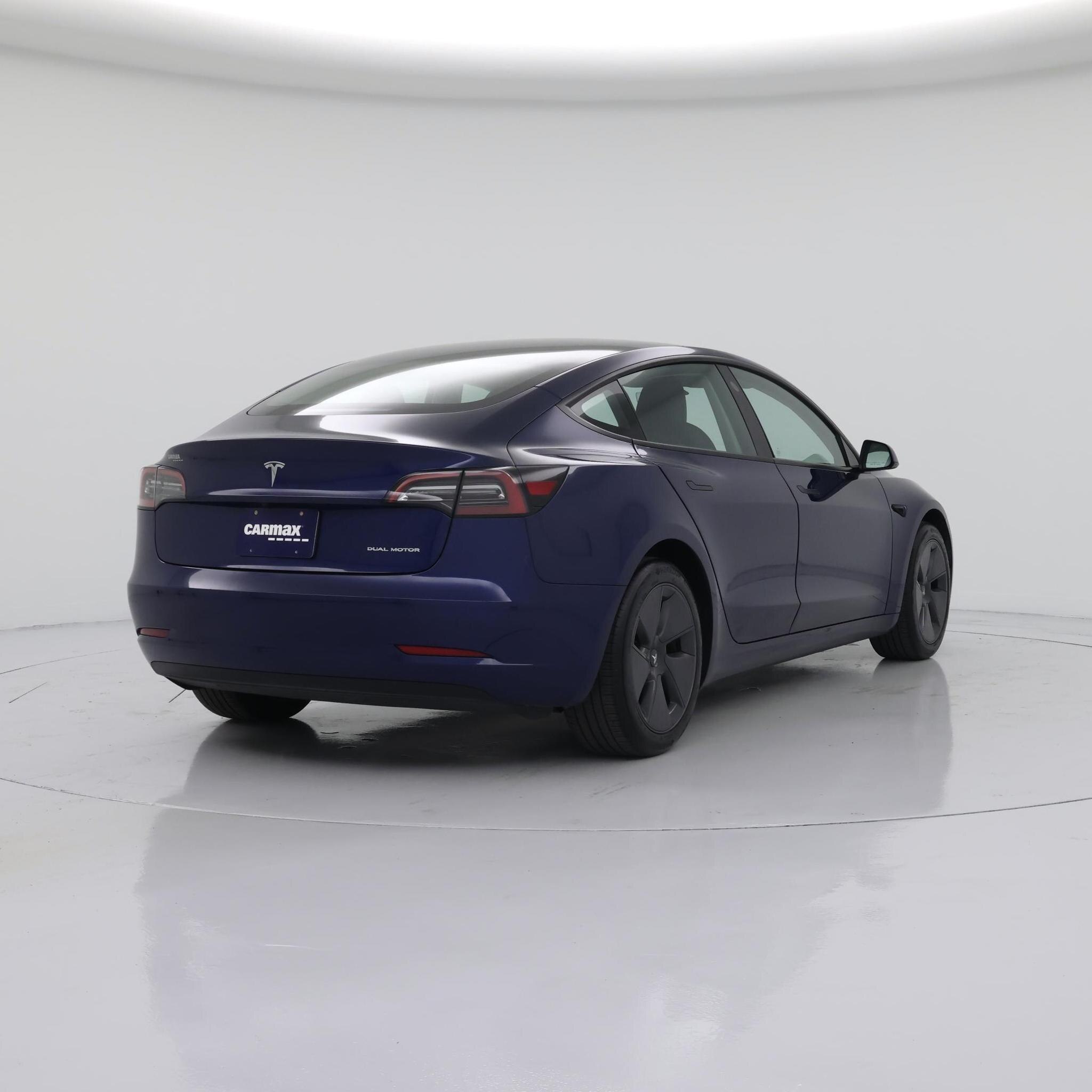 Thumbnail: 2023 Tesla Model 3 - 8