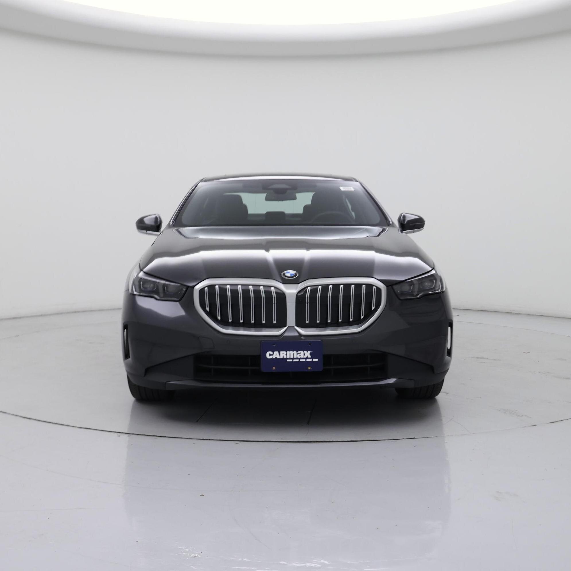 Thumbnail: 2025 BMW 5 Series - 5