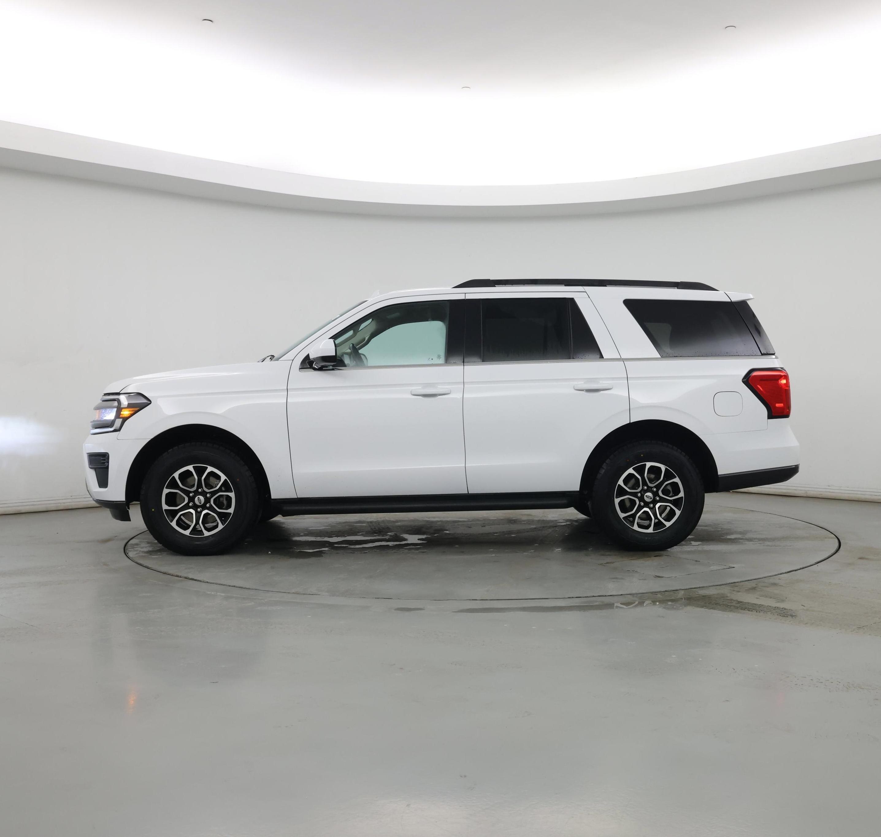 Thumbnail: 2024 Ford Expedition - 3