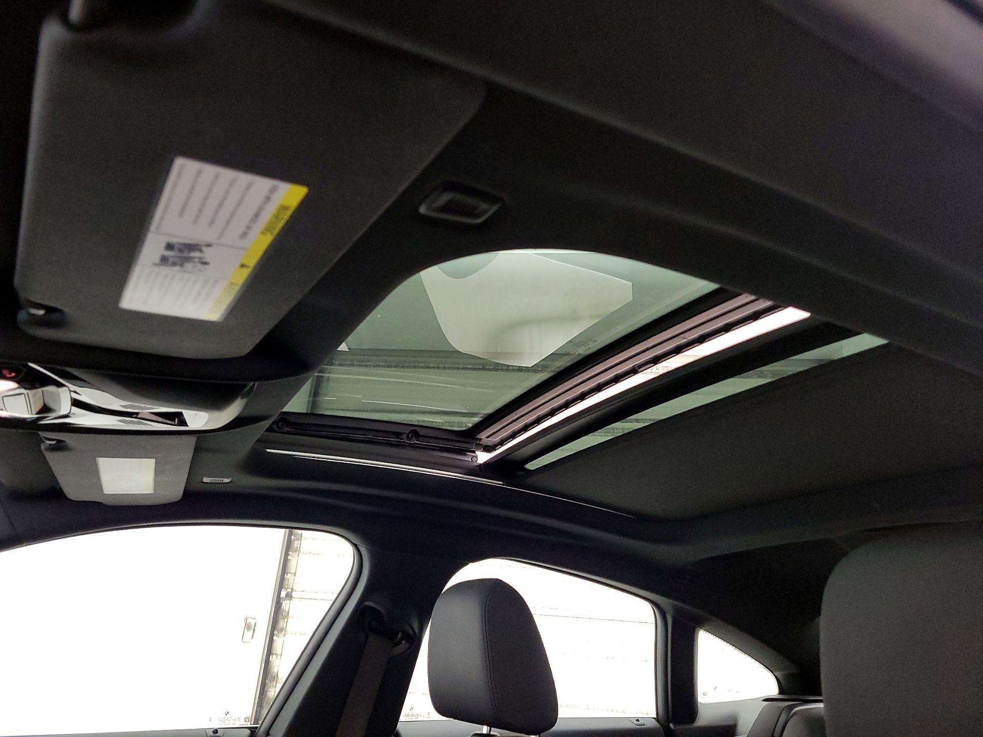 Thumbnail: 2024 BMW 2 Series - 20