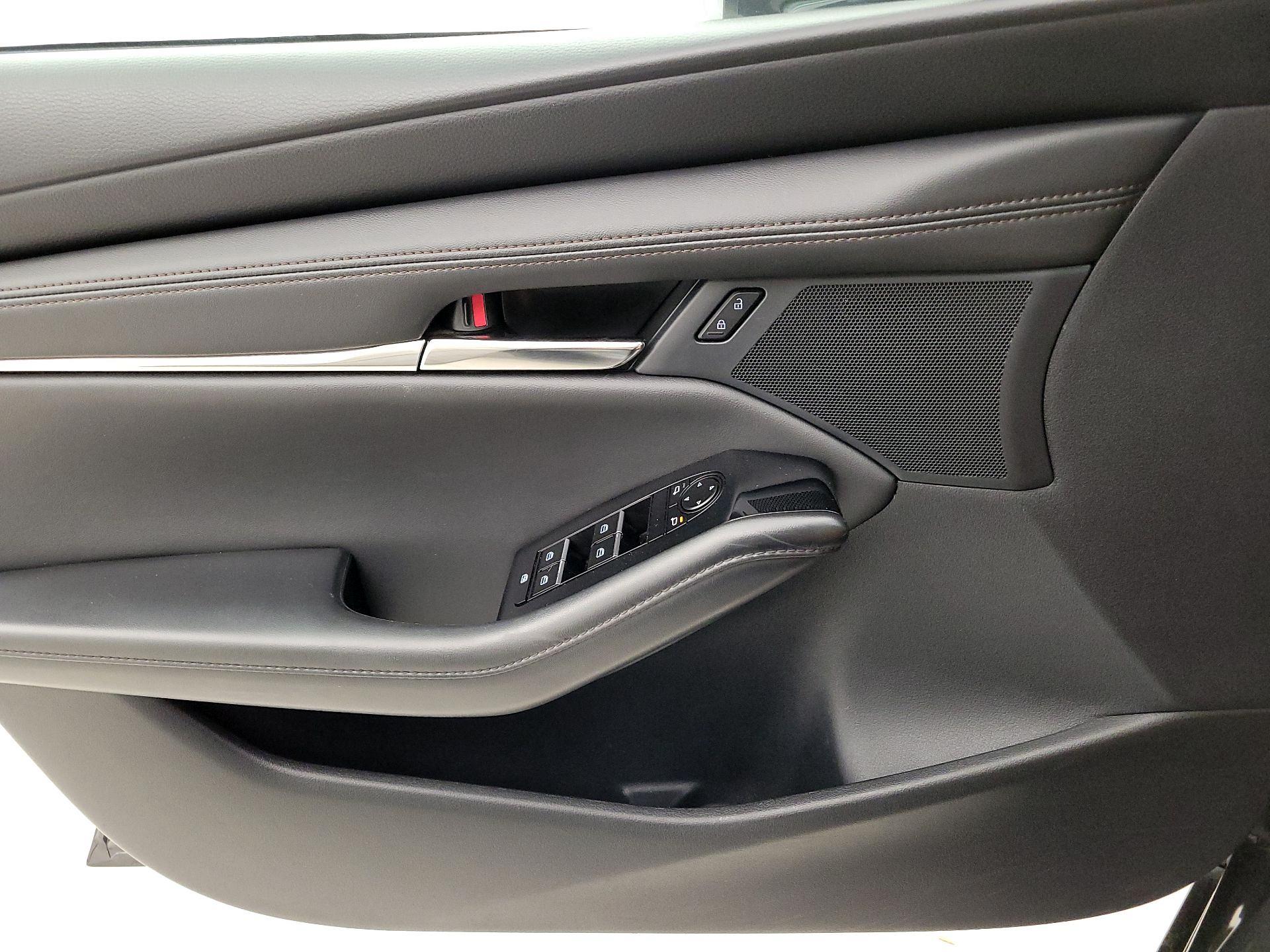 Thumbnail: 2024 Mazda Mazda3 - 12