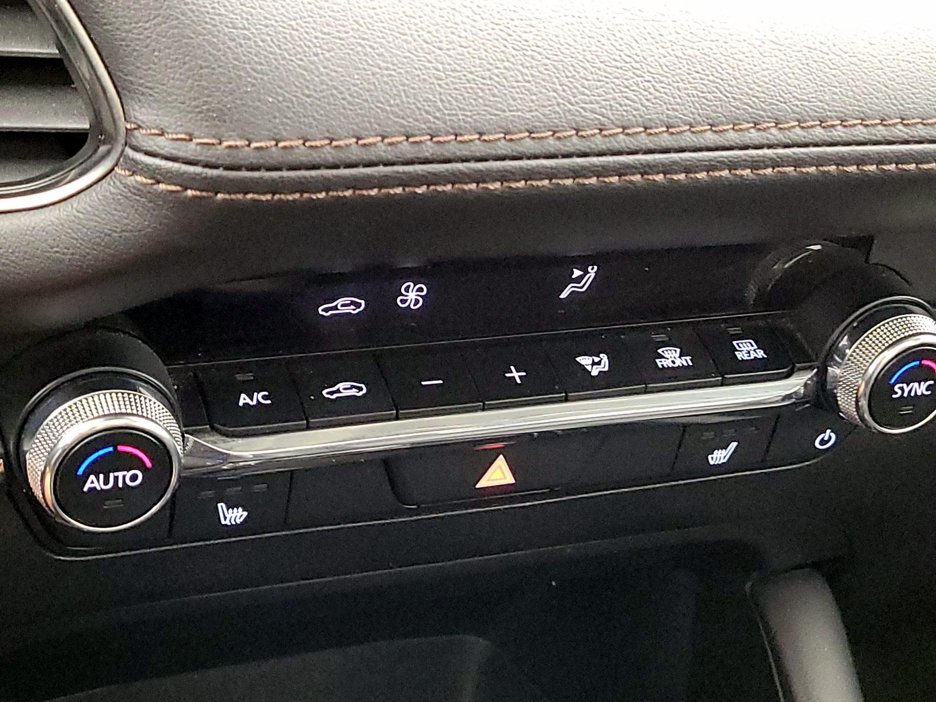 Thumbnail: 2024 Mazda Mazda3 - 17