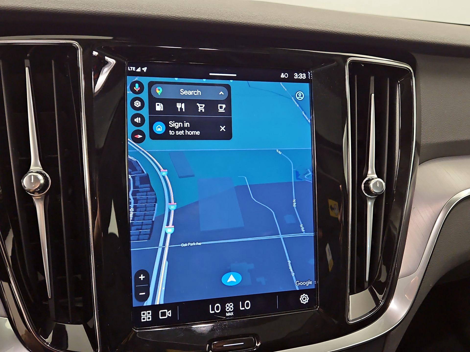 Thumbnail: 2024 Volvo S60 - 13