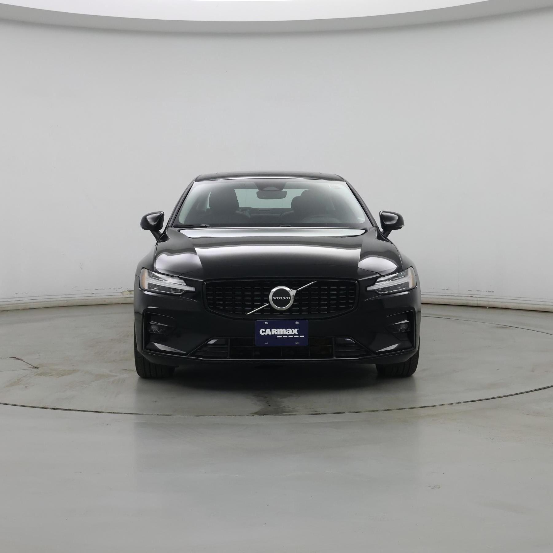 Thumbnail: 2024 Volvo S60 - 5