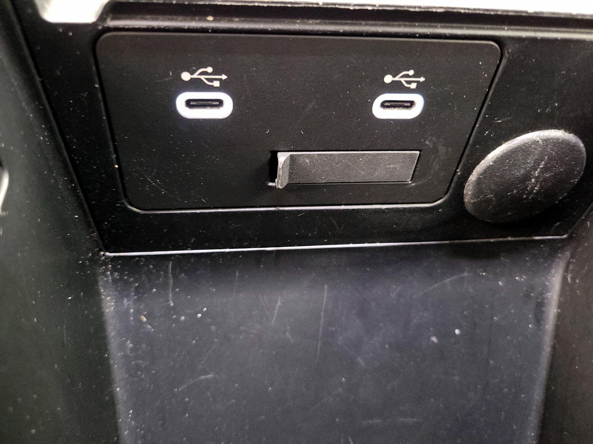 Thumbnail: 2024 Mazda Mazda3 - 19