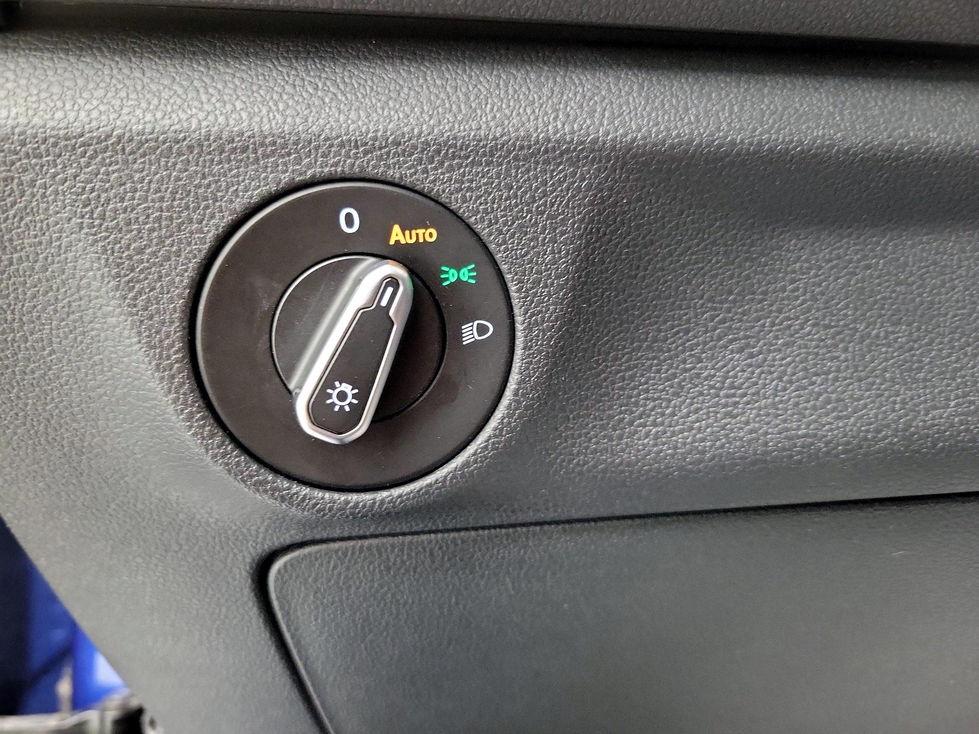 Thumbnail: 2024 Volkswagen Jetta - 13