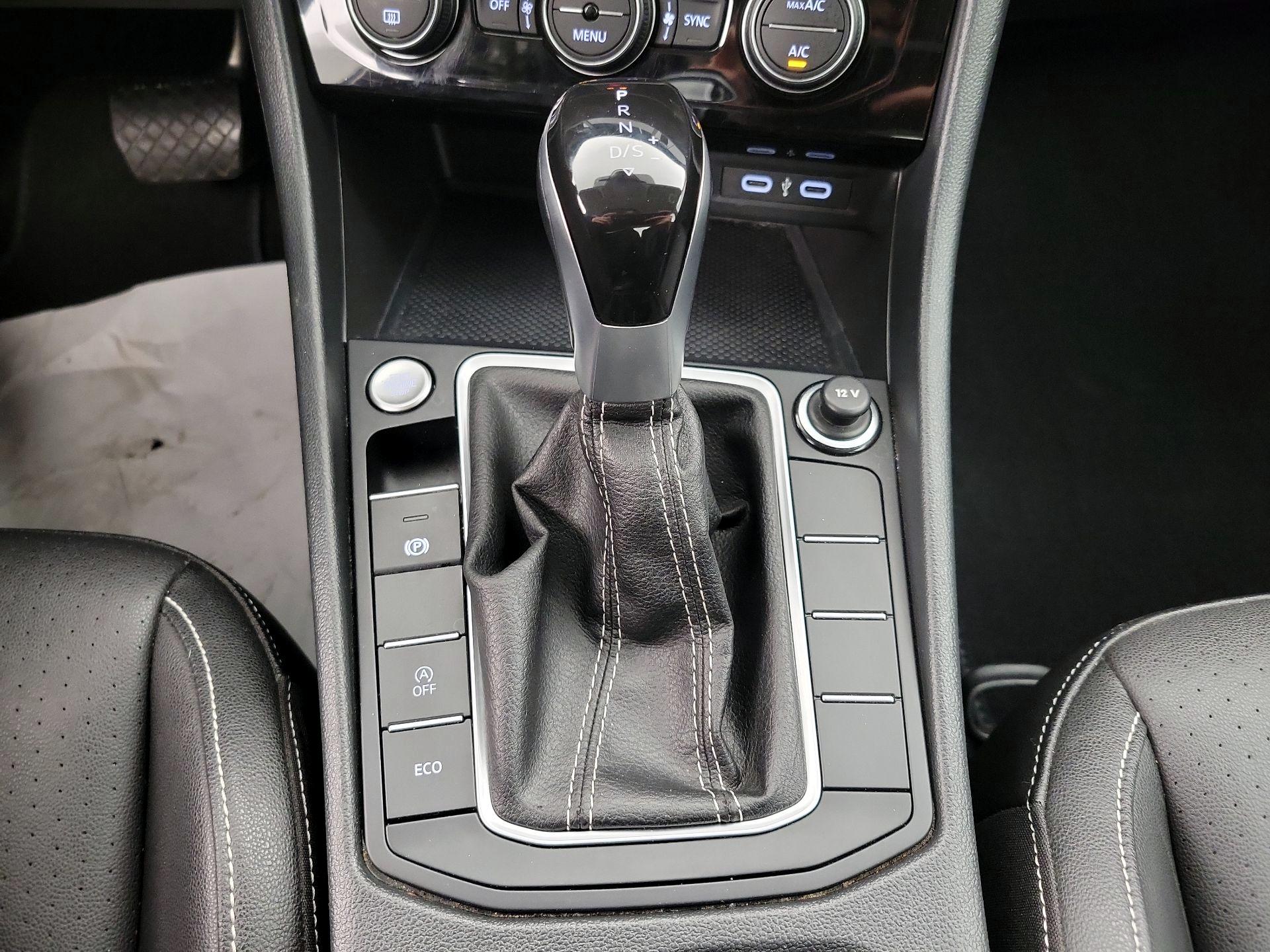 Thumbnail: 2024 Volkswagen Jetta - 17