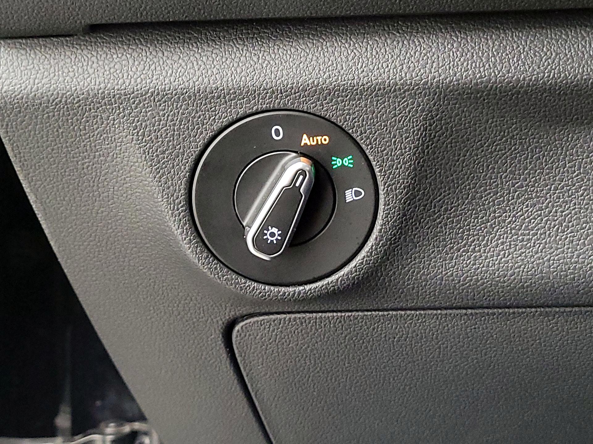 Thumbnail: 2024 Volkswagen Jetta - 13