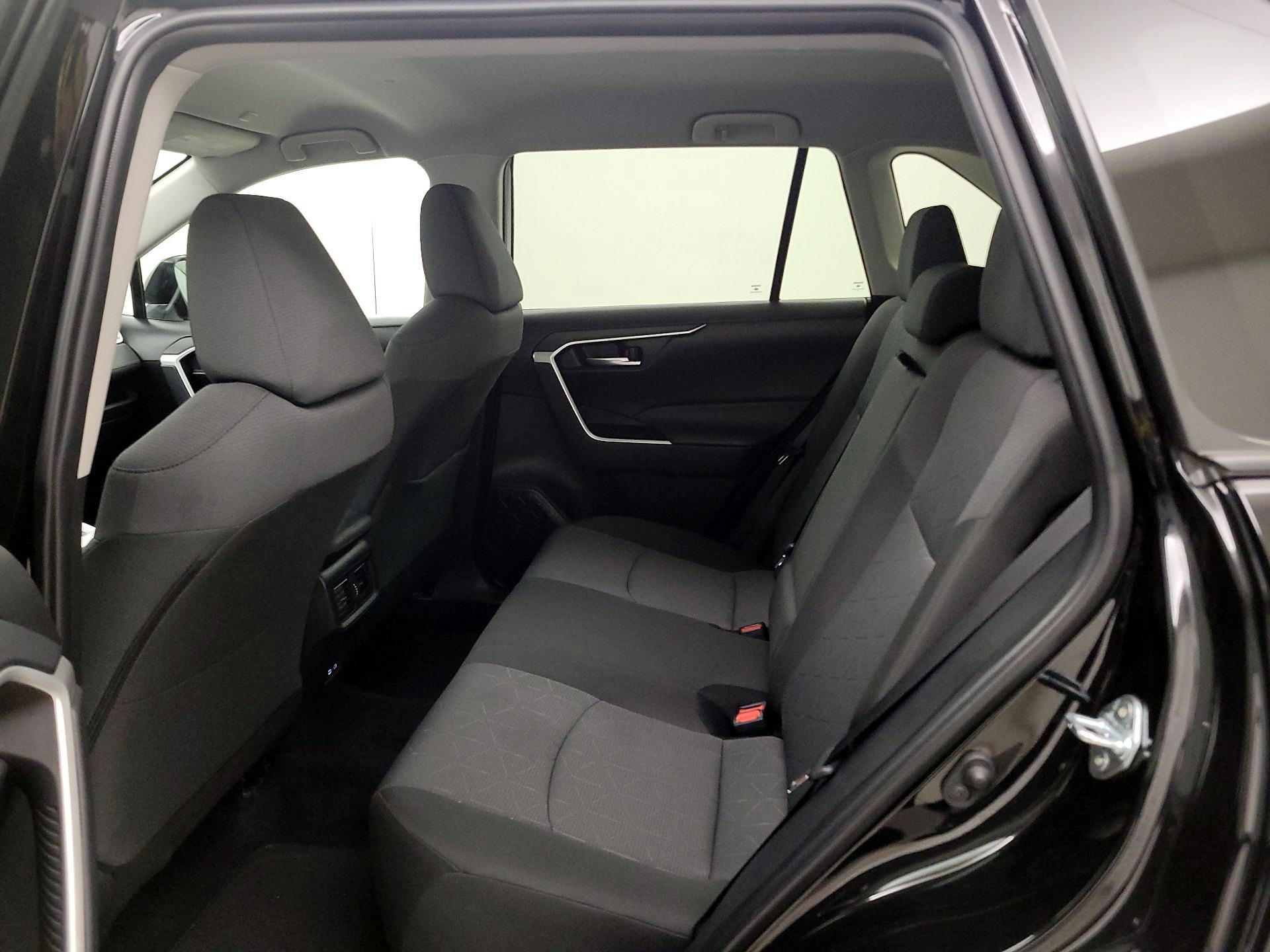 Thumbnail: 2025 Toyota RAV4 - 19