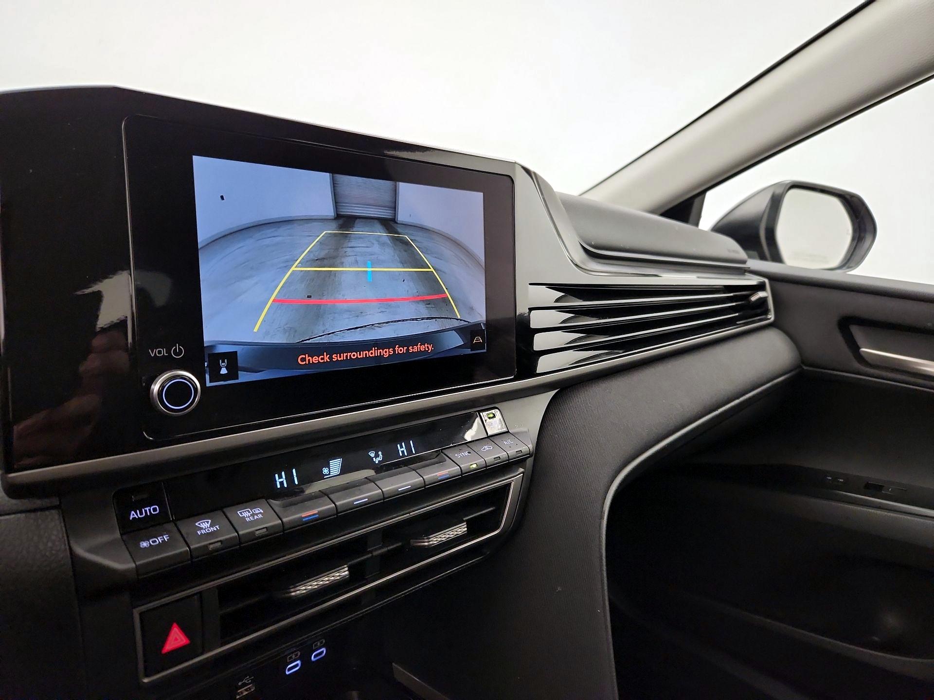 Thumbnail: 2025 Toyota Camry - 14