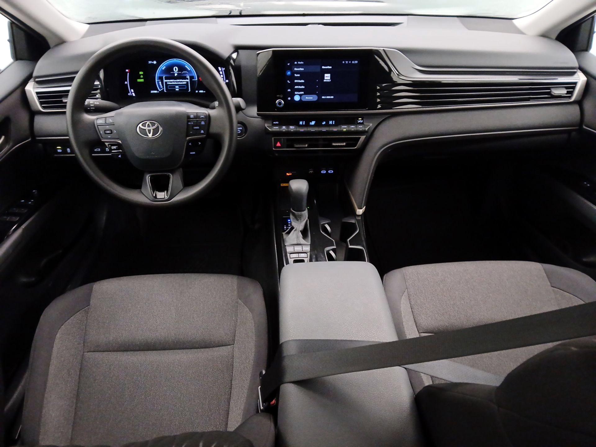 Thumbnail: 2025 Toyota Camry - 9