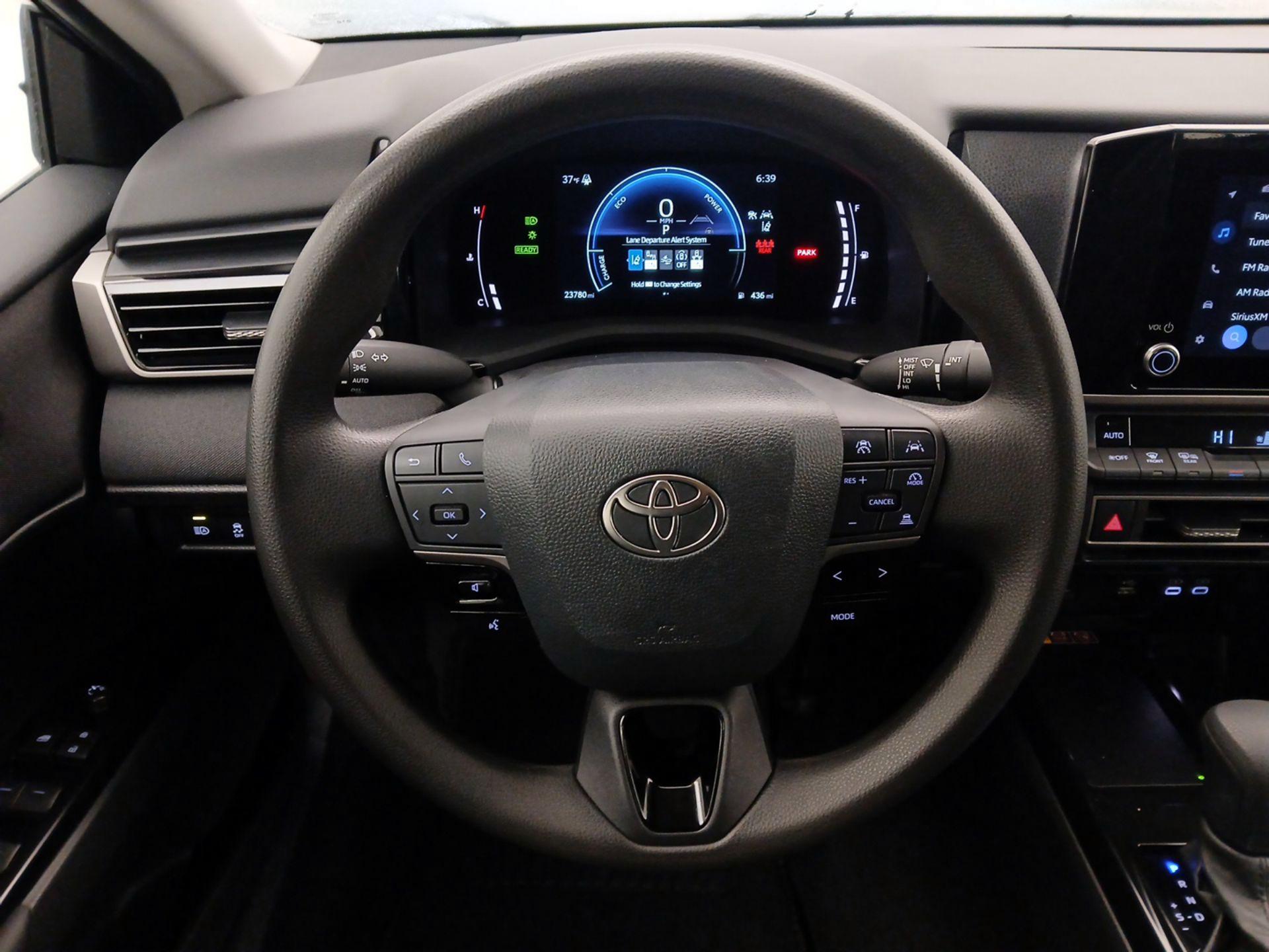 Thumbnail: 2025 Toyota Camry - 10