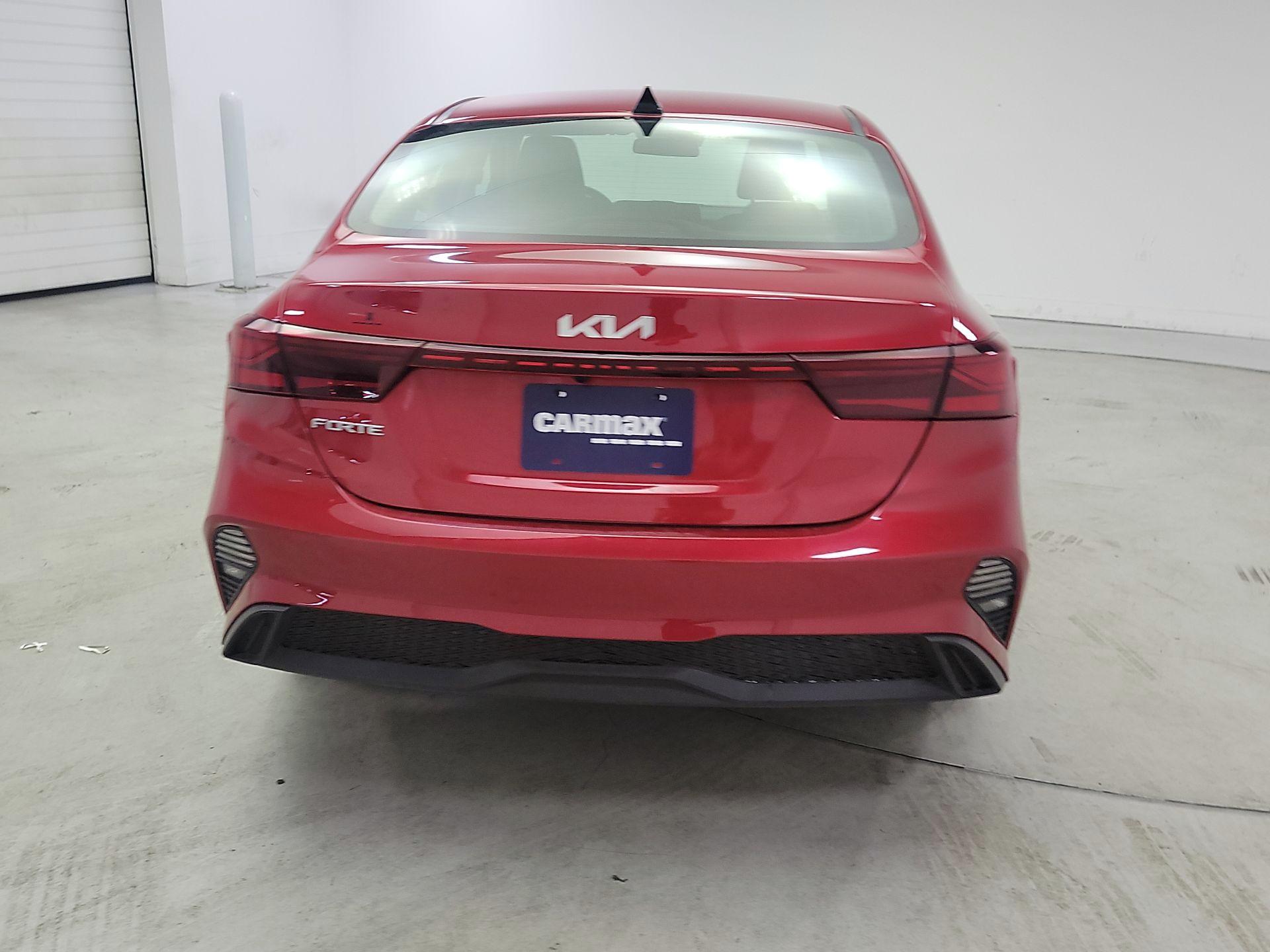 Thumbnail: 2024 Kia Forte - 6