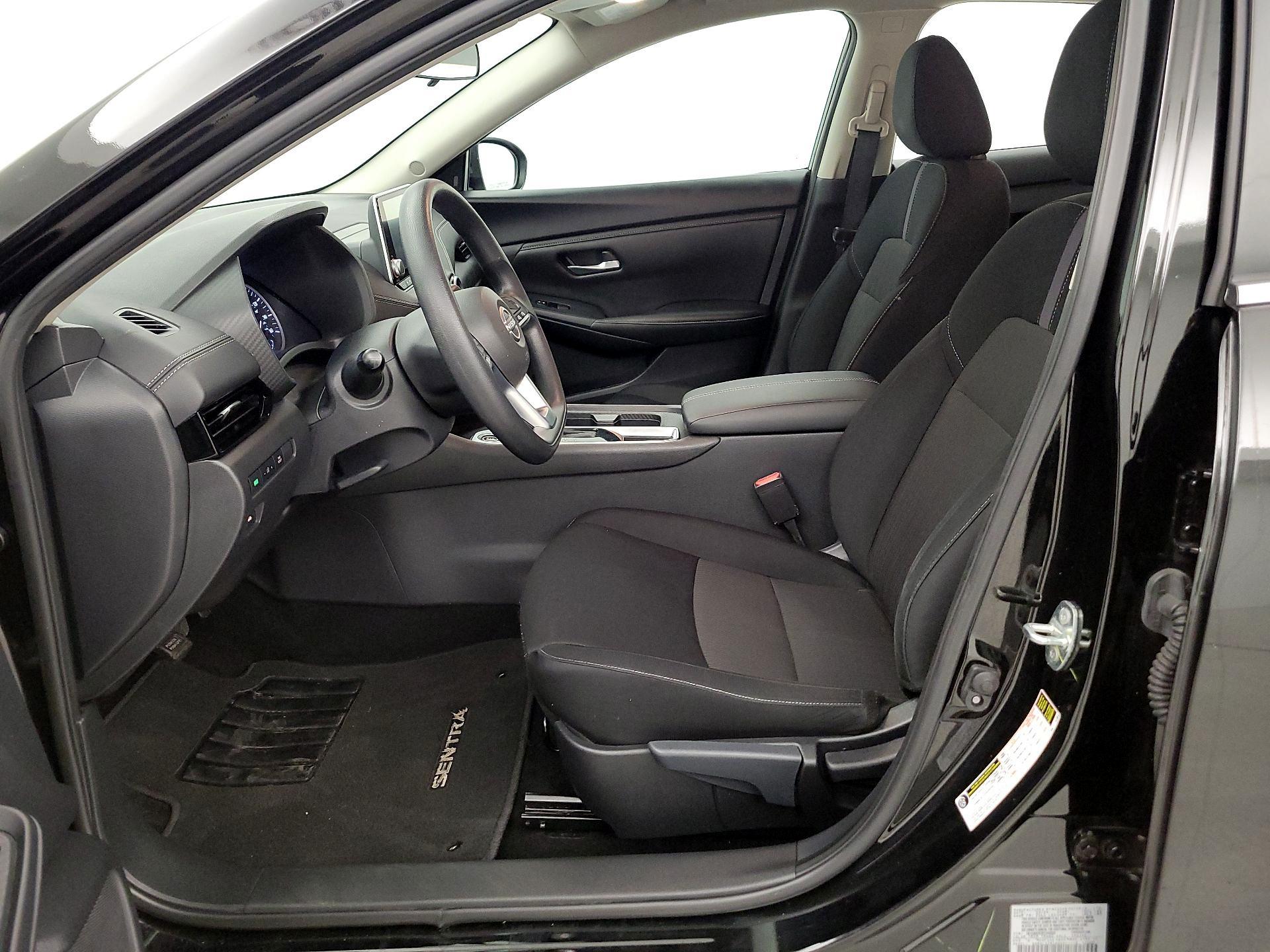 Thumbnail: 2024 Nissan Sentra - 11