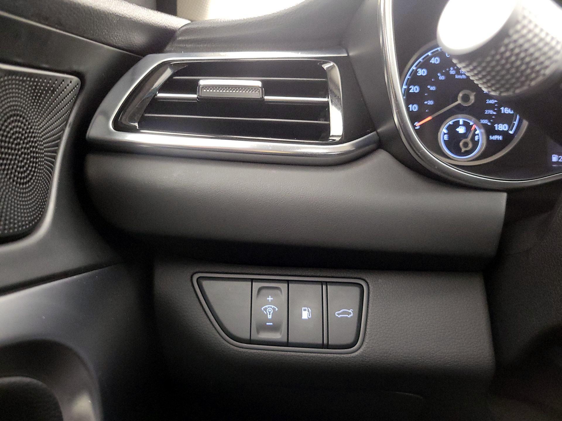 Thumbnail: 2025 Genesis G70 - 13